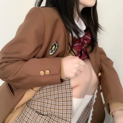 和其他人一样 封面